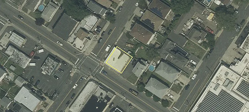 382 Belleville Tpke