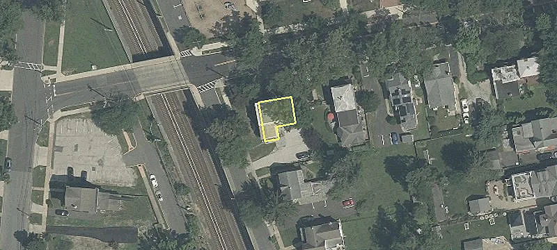 4 Lincoln Ave