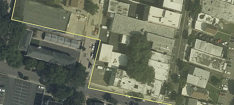 37-39 Spruce Ave