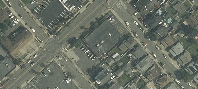 120 Un Blvd