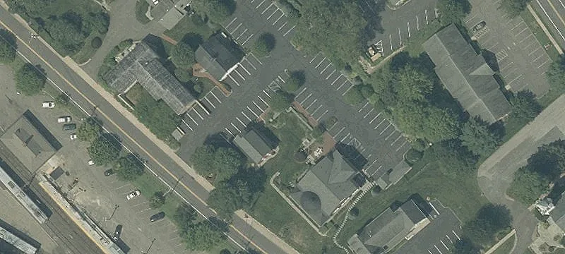 240 Main St