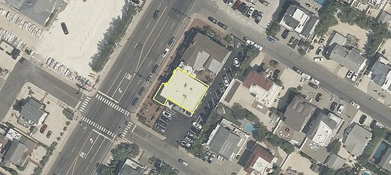 11205 Long Bch Blvd