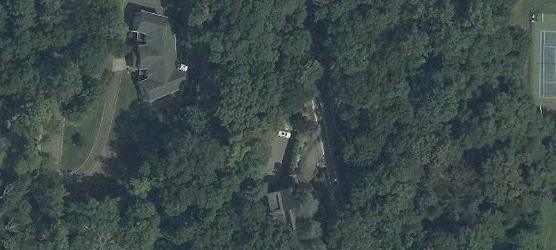 10 Woodcliff Lk Rd