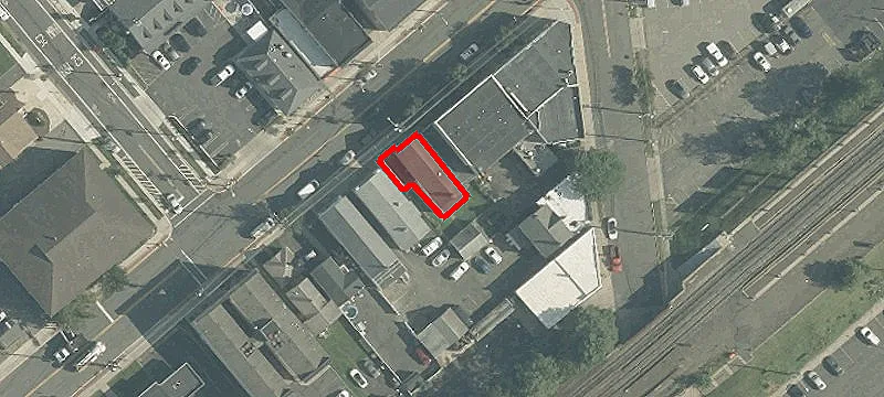 381 Nn Ave