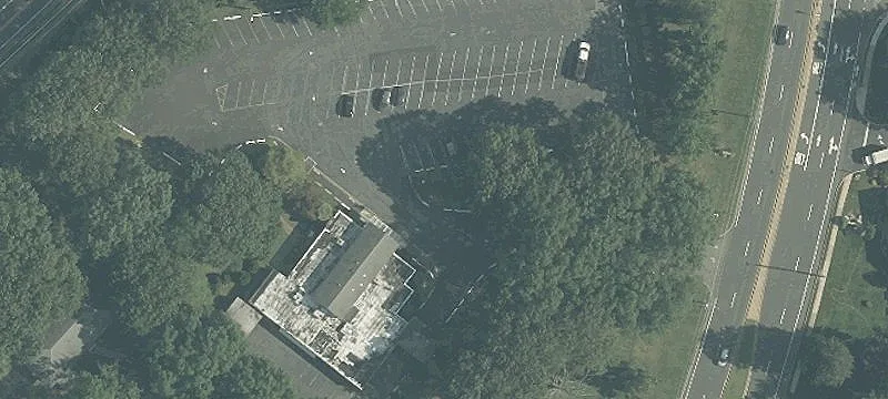 457 Cranbury Rd