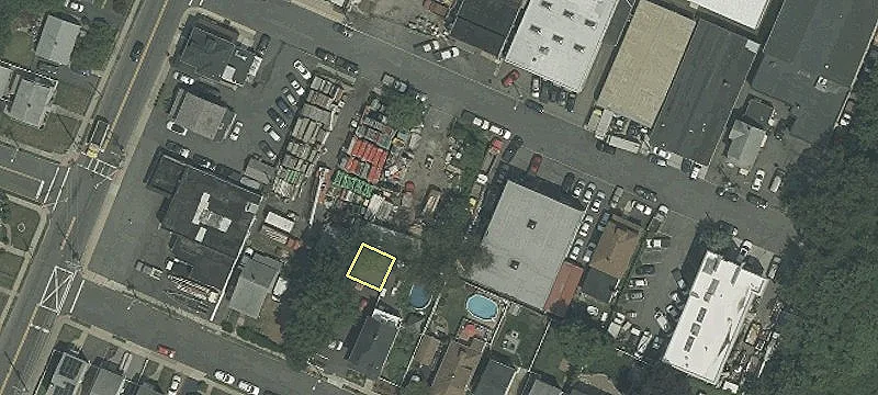 18 Sherman Ave