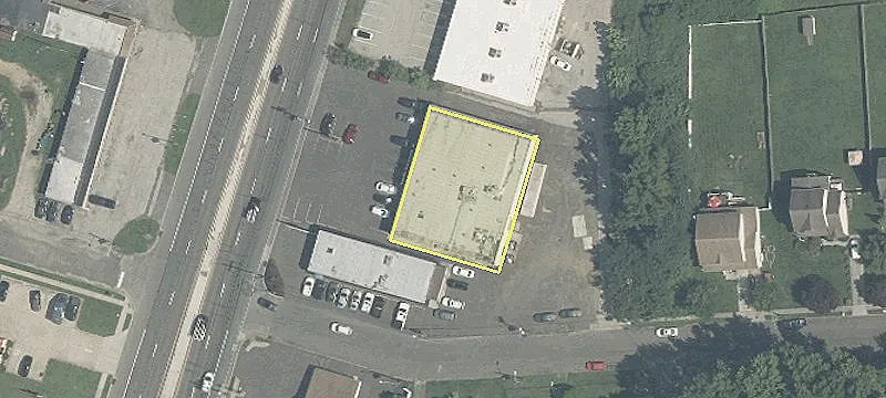 736 Mantua Pike
