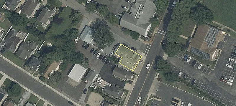 219 Main St