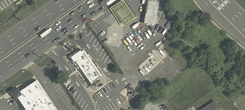 100 Rte 130th N