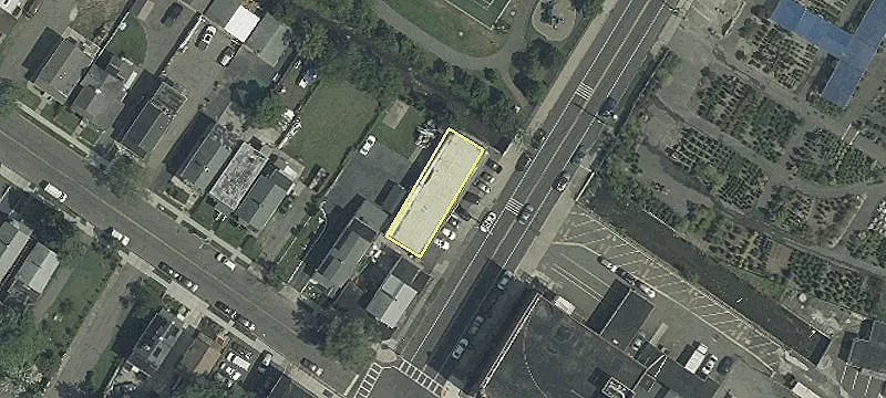 295 High St