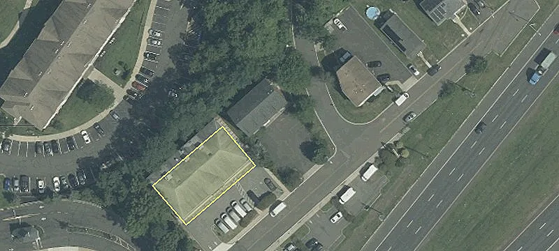 1 Austin Ave