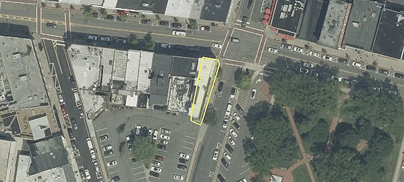 90 Ridgewood Ave
