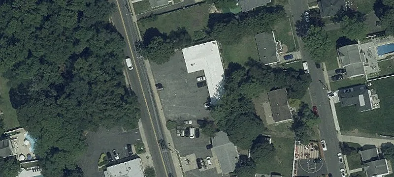 201 Monmouth Rd