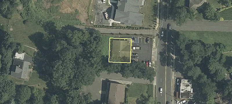 921 Mtn Ave