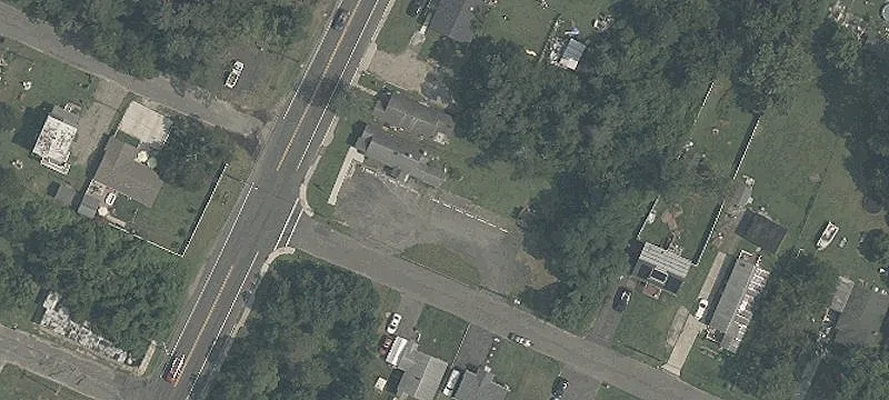 2012 Rte 9th S
