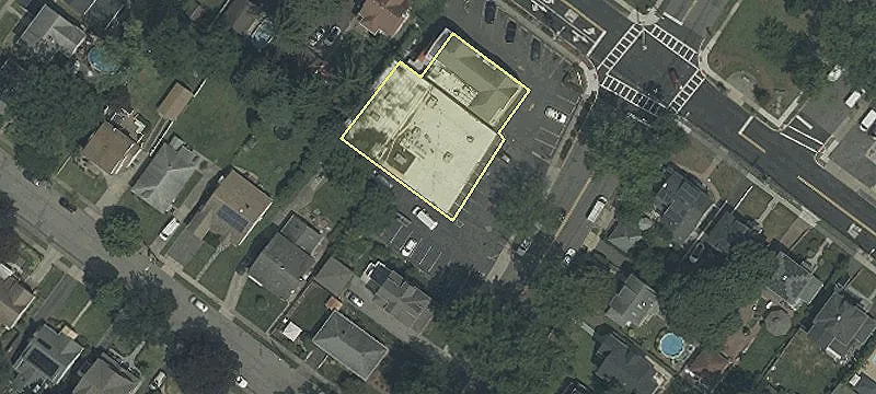 112 Jackson Ave
