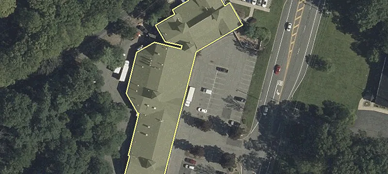915 County Rd 517