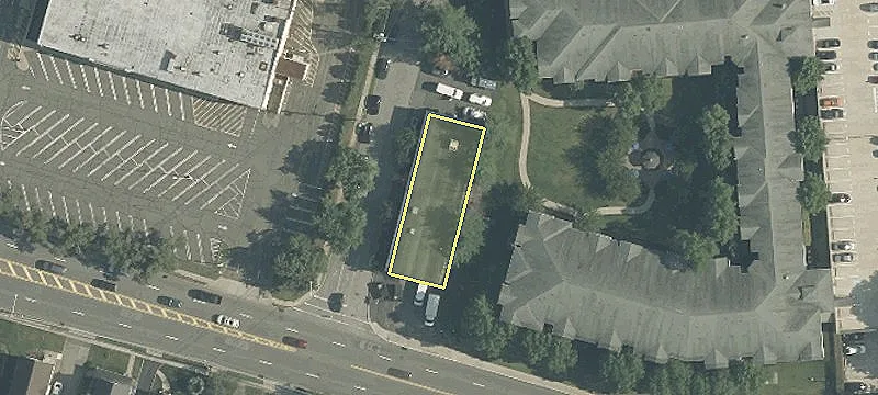 28 Hanover Ave
