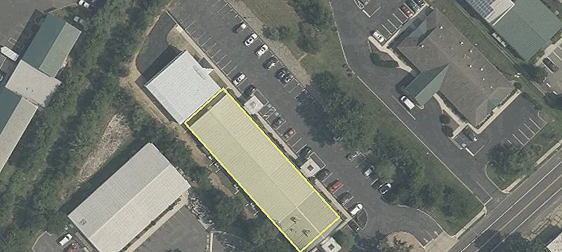 1261 Rte 9th S