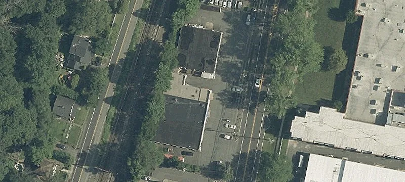 413 Main St