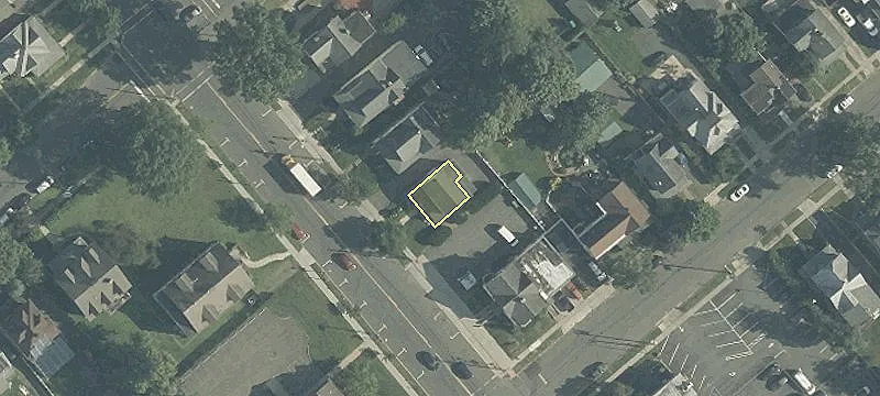 208 Washington Ave