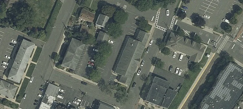 15 Hawthorne Ave, Unit 27