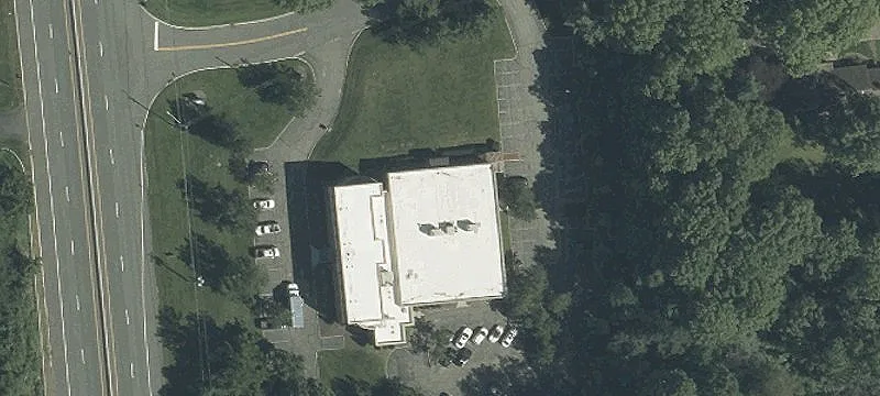2 Dogwood Dr