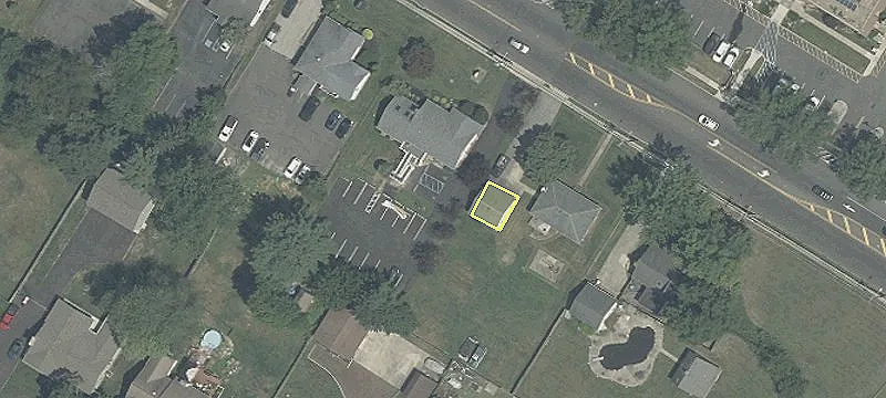 1340 Chews Lndg Rd