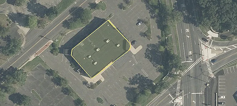 74 Lakeview Dr
