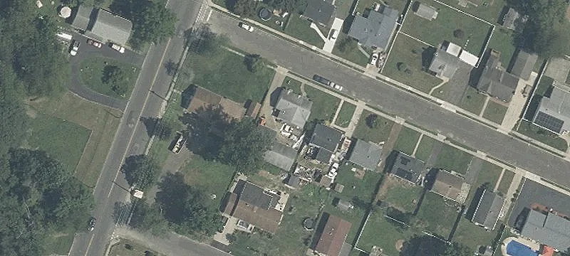 648 6th Ave