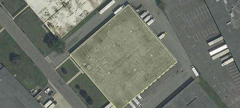150 Carol Pl