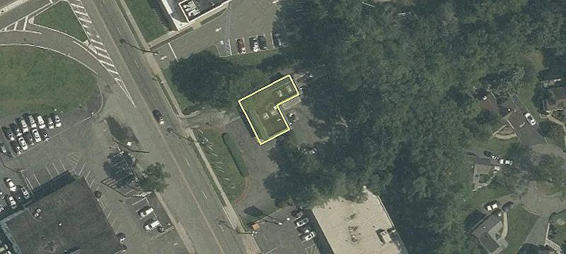 784 Mountainview Blvd