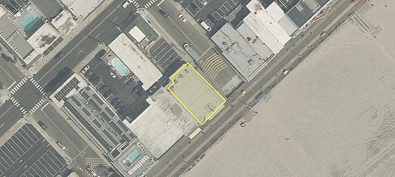 3900 Boardwalk