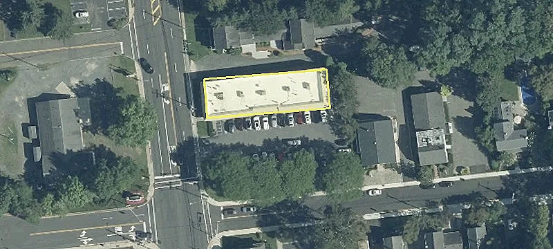 661 Broad St