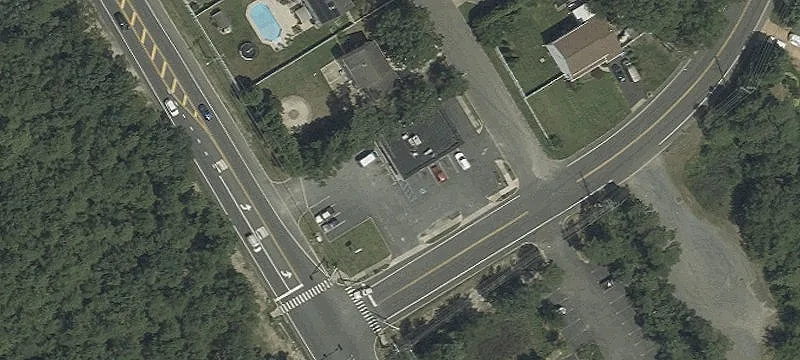 1504 Rte 72nd W