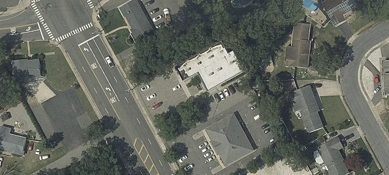 640 Lacey Rd