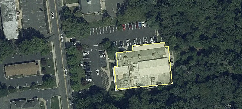 225 Monmouth Rd