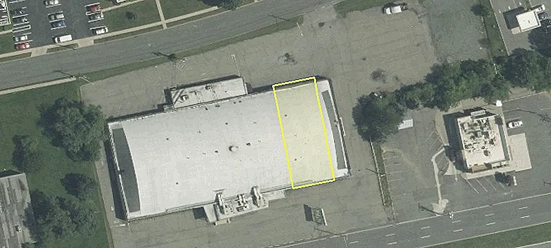 671 Memorial Pkwy
