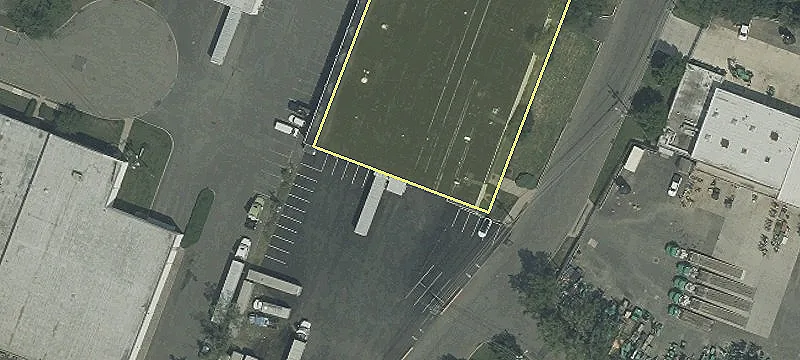 770 Commercial Ave