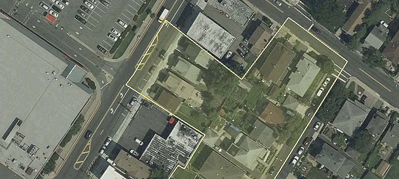 450 Anderson Ave