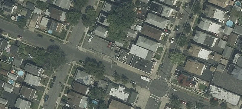 25 1st Ave