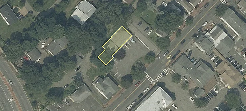 25 Main St