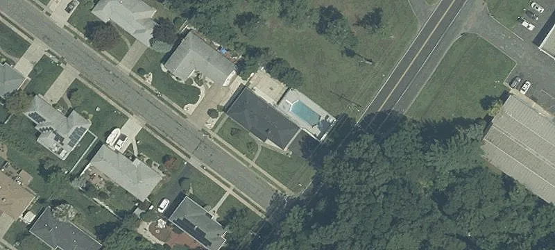 3185 Bordentown Ave