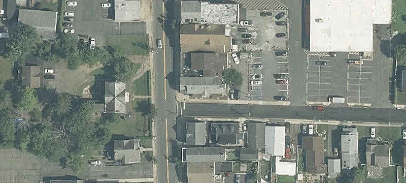 34 Main St