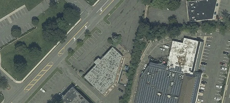 200 Smt Ave