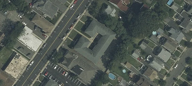 652 Franklin Ave