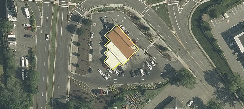 395 Northfield Rd