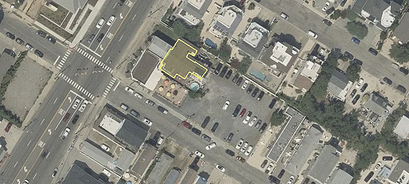 1608 Long Bch Blvd