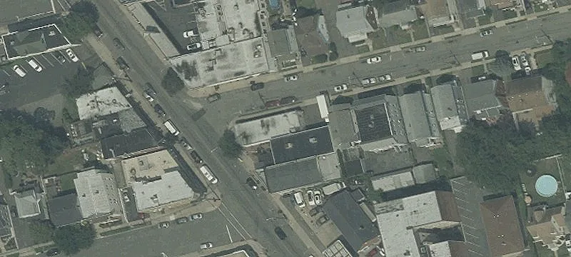 1276 Main Ave
