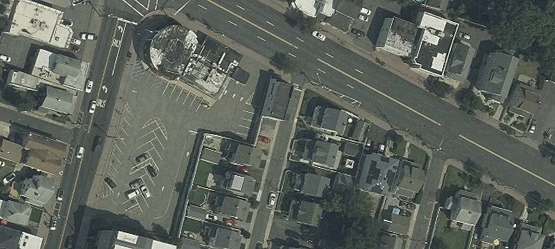 114 Main St